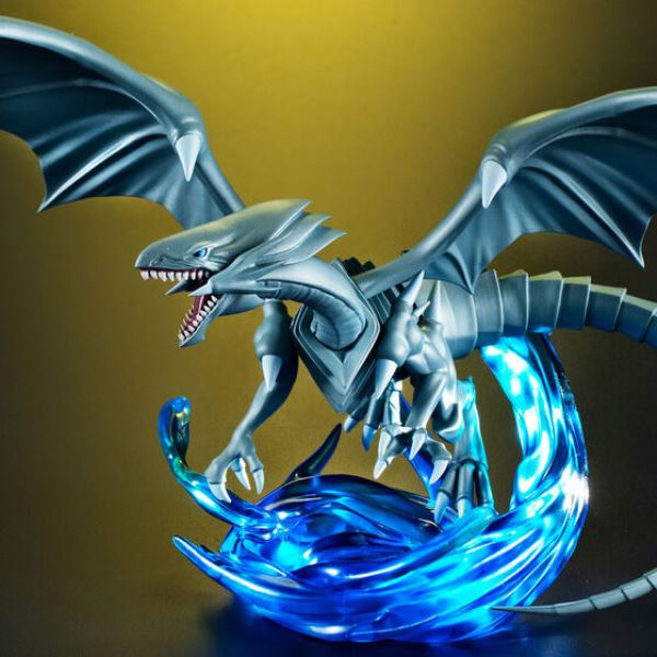 Megahouse 怪獸年代記 遊戲王 青眼白龍 Megahouse 怪獸年代記 遊戲王 青眼白龍