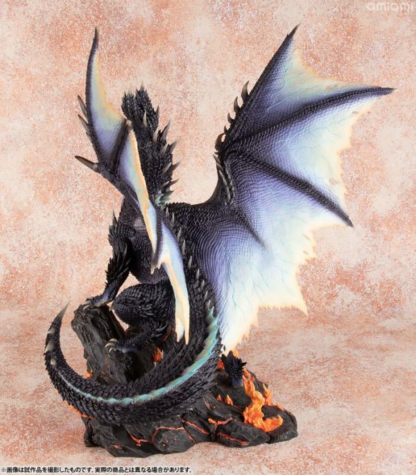 [再販] CAPCOM CFB系列 創作者模型 魔物獵人 煌黑龍 艾爾巴特利恩 Alatreon PVC完成品 [再販] CAPCOM CFB系列 創作者模型 魔物獵人 煌黑龍 艾爾巴特利恩 Alatreon PVC完成品