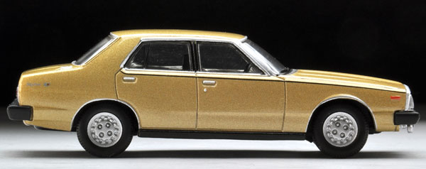 TOMYTEC / 1/64 / TLV-N111c / NISSAN / 日產 Skyline2000 GT-EX / 黃金車 TOMYTEC,1/64,TLV-N111c,NISSAN,NISSAN日產,Skyline2000 GT-EX,黃金車
