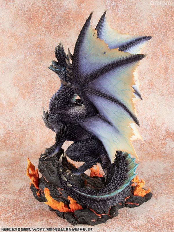 [再販] CAPCOM CFB系列 創作者模型 魔物獵人 煌黑龍 艾爾巴特利恩 Alatreon PVC完成品 [再販] CAPCOM CFB系列 創作者模型 魔物獵人 煌黑龍 艾爾巴特利恩 Alatreon PVC完成品