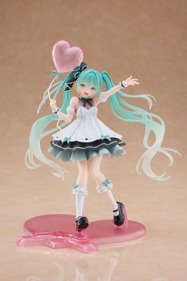 TAITO 景品 初音未來 AMP+ Figure 初音未來 生日 2025 派對Ver. 2509 TAITO 景品 初音未來 AMP+ Figure 初音未來 生日 2025 派對Ver.