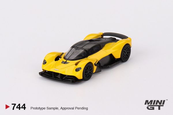 MINIGT 1/64 奧斯頓馬丁 Aston Martin Valkyrie 女武神 耀日黃 左駕 MINIGT 1/64 奧斯頓馬丁 Aston Martin Valkyrie 女武神 耀日黃 左駕