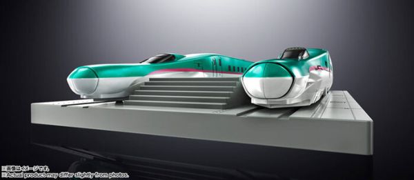 BANDAI 超合金魂 新幹線變形機器人Shinkalion E5隼號 可動完成品 BANDAI 超合金魂 新幹線變形機器人Shinkalion E5隼號 可動完成品