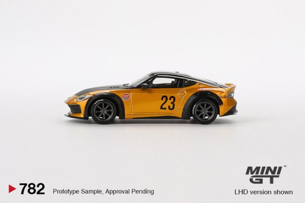 MINIGT 1/64 日產 自由步行 Nissan Z LB★NATION WORKS  LB 金色 MINIGT 1/64 日產 自由步行 Nissan Z LB★NATION WORKS  LB 金色