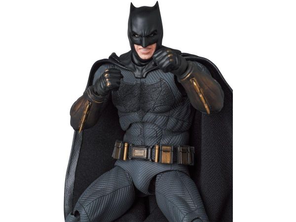 (預購) Medicom Toy MAFEX 蝙蝠俠 查克・史奈德之正義聯盟 20260907 Medicom Toy MAFEX 蝙蝠俠 查克・史奈德之正義聯盟