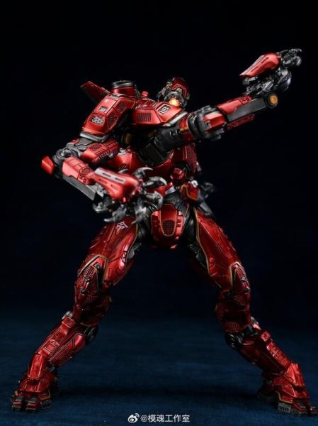 靈機魂 環太平洋 暴風赤紅 可動完成品 靈機魂 環太平洋 暴風赤紅 可動完成品