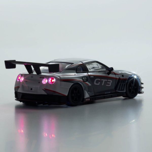 KYOSHO 京商 1/64 NISSAN GT-R NISMO GT-3（White Presentation）with LED／需搭配MOTN LED BASE SYSTEM LED發光觸發底座 KYOSHO 京商 1/64 NISSAN GT-R NISMO GT-3（White Presentation）with LED／需搭配MOTN LED BASE SYSTEM LED發光觸發底座
