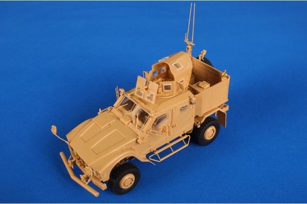 (預購) I Love Kit 1/35 美國 M1245 M-ATV 特種作戰裝甲車 組裝模型 20260428 I Love Kit 1/35 美國 M1245 M-ATV 特種作戰裝甲車 組裝模型