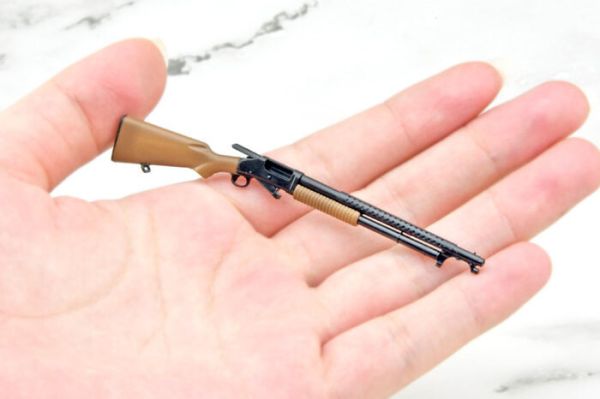 Tomytec 1/12 迷你武裝 LA-YS01 幼女戦記 安森 M1897 Trench Gun Tomytec 1/12 迷你武裝 LA-YS01 幼女戦記 安森 M1897 Trench Gun