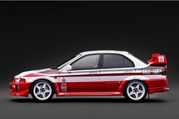 (預購) ignition 1/18 三菱 Mitsubishi LANCER EVOLUTION V (CP9A) White/Red IG4021 20260607 ignition 1/18 三菱 Mitsubishi LANCER EVOLUTION V (CP9A) White/Red IG4021