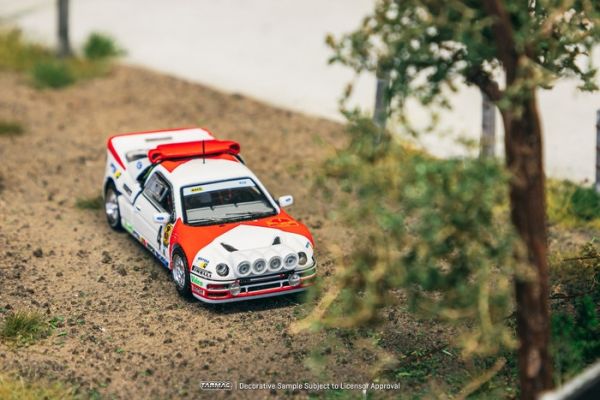 TARMAC WORKS 1/64 福特 Ford RS200 Rallye Catalunya 1986 T64P-001-86RC04 TARMAC WORKS 1/64 福特 Ford RS200 Rallye Catalunya 1986 T64P-001-86RC04