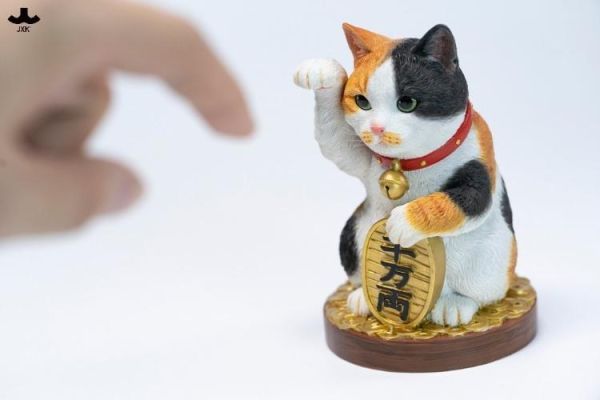 (預購) JXK Studio 動物公仔 招財貓-千萬兩2.0  JXK379A 20260716 JXK Studio 動物公仔 招財貓-千萬兩2.0  JXK379A