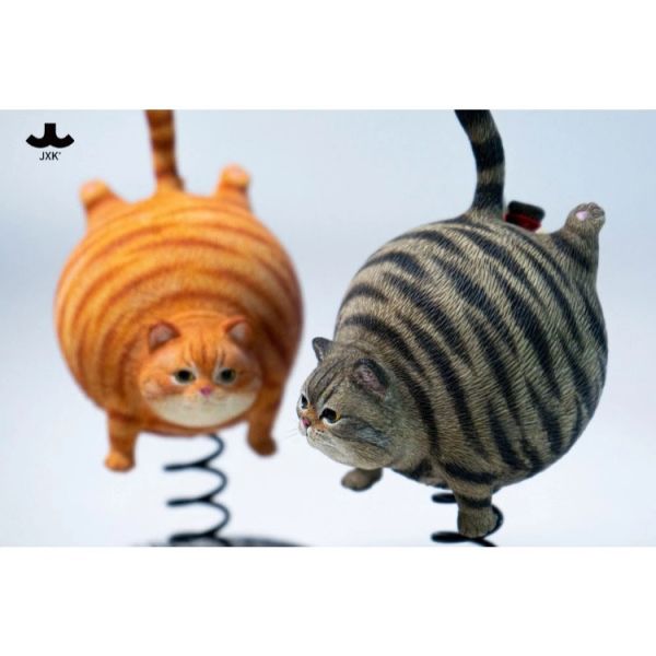 (預購) JXK JXK324 動物公仔 球貓 A 奶牛貓 20251223 JXK JXK324 動物公仔 球貓 A 奶牛貓