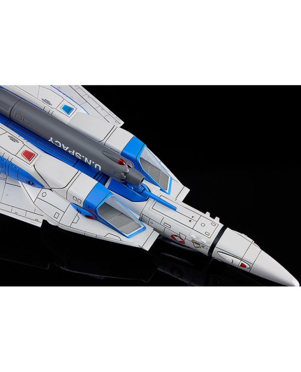 Max Factory PLAMAX 1/72 PX07 超時空要塞 VF-1A 馬克斯/柿崎速雄 組裝模型 Max Factory PLAMAX 1/72 PX07 超時空要塞 VF-1A 馬克斯/柿崎速雄 組裝模型