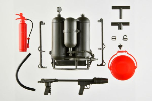 Tomytec 1/12 迷你武裝 LA101 火炎放射器M2 Type Tomytec 1/12 迷你武裝 LA101 火炎放射器M2 Type