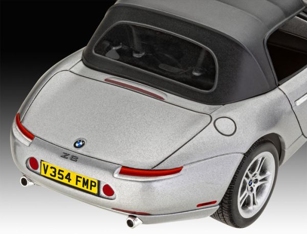 Revell 1/24 寶馬 BMW Z8 007縱橫天下 組裝模型 Revell 1/24 寶馬 BMW Z8 007縱橫天下 組裝模型