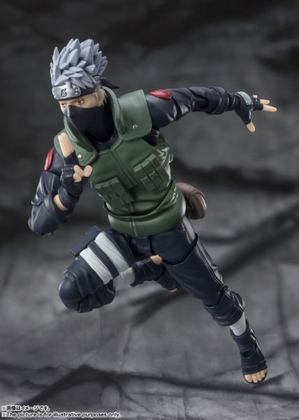 [再販] BANDAI S.H.Figuarts SHF 火影忍者 旗木卡卡西 威名遠撥的寫輪眼英雄 [再販] [數量限制] BANDAI S.H.Figuarts SHF 火影忍者 旗木卡卡西 威名遠撥的寫輪眼英雄