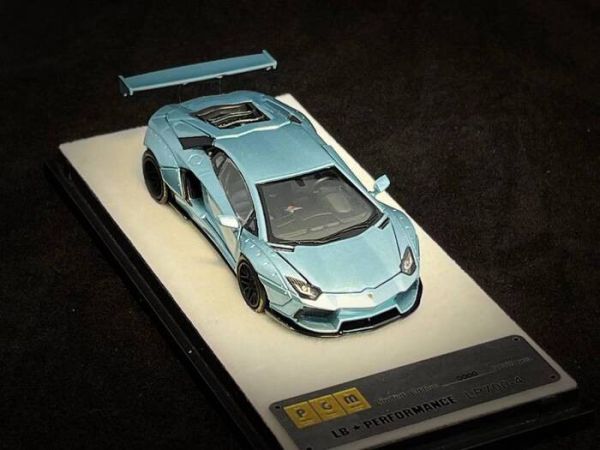 [數量限定] PGM 1/64 藍寶堅尼 自由步行 Lamborghini LBWK LP700-4 冰藍 [數量限定] PGM 1/64 藍寶堅尼 自由步行 Lamborghini LBWK LP700-4 冰藍