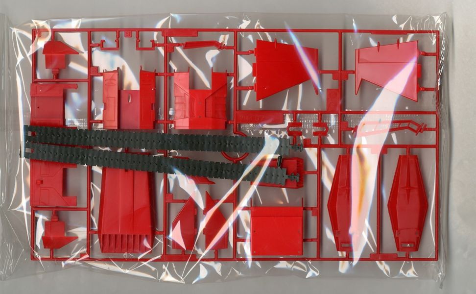 【硬派模型】BANDAI 1/144 G 裝甲戰機 RX-78-2 鋼彈 初剛 老模 一年戰爭  BANDAI ,1/144 ,G 裝甲戰機 ,RX-78-2 ,鋼彈 ,初剛 ,老模 ,一年戰爭 