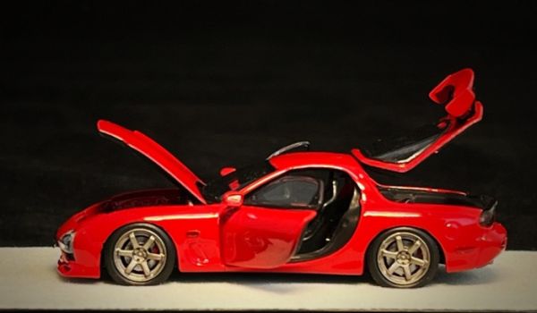 PGM 1/64 馬自達 MAZDA RX-7 RED 全合金可開 PGM-640804A 標準版&豪華版 分別販售 PGM 1/64 馬自達 MAZDA RX-7 RED 全合金可開 PGM-640804A 標準版&豪華版 分別販售