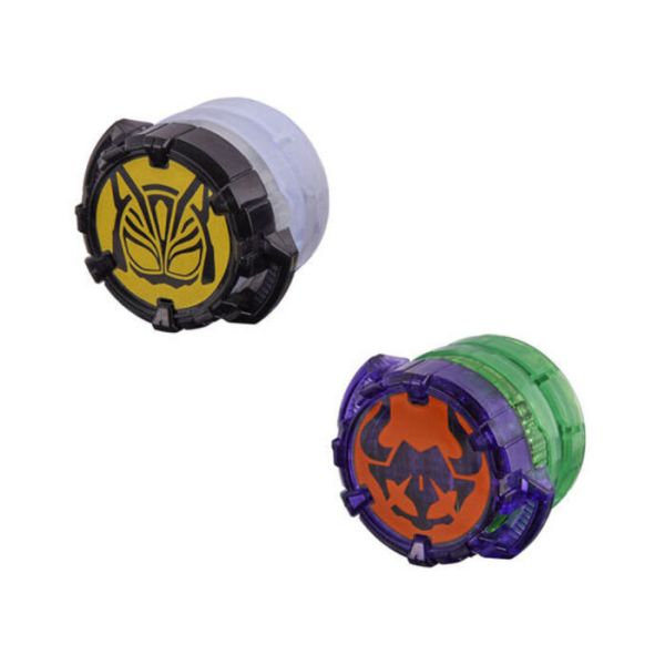 BANDAI 假面騎士GEATS DX核心ID (BGM VER.)&UNCOMMERCIALIZED套組&慾望卡套組 BANDAI 假面騎士GEATS DX核心ID (BGM VER.)&UNCOMMERCIALIZED套組&慾望卡套組