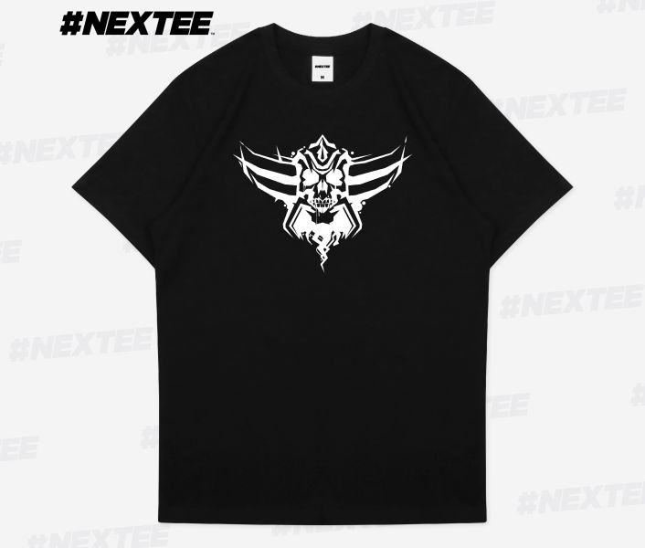 NEXTee 翻轉模玩系列 Metal Demon UFO R.G. 短袖T恤 白色＆黑色 NEXTee 翻轉模玩系列 Metal Demon UFO R.G. 短袖T恤 白色＆黑色