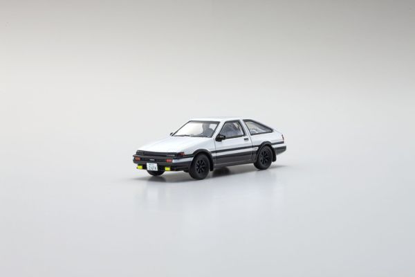 (預購) KYOSHO 京商 1/64 INITIAL D 頭文字D 新劇場版 藤原拓海 TOYOTA SPRINTER TRUENO AE86 (預購) KYOSHO 京商 1/64 INITIAL D 頭文字D 新劇場版 藤原拓海 TOYOTA SPRINTER TRUENO AE86
