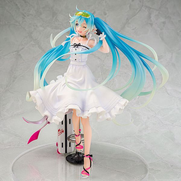 Wonderful Works 1/7 初音未來GT計畫 賽車未來 2021 Vacation Style Ver. PVC完成品 Wonderful Works 1/7 初音未來GT計畫 賽車未來 2021 Vacation Style Ver. PVC完成品