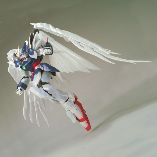 PG 1/60 WING GUNDAM ZERO CUSTOM 飛翼零式 特裝型 珍珠色Ver. 新機動戰記鋼彈W PG,1/60,WING GUNDAM ZERO CUSTOM,飛翼零式 特裝型 珍珠色Ver,新機動戰記鋼彈W