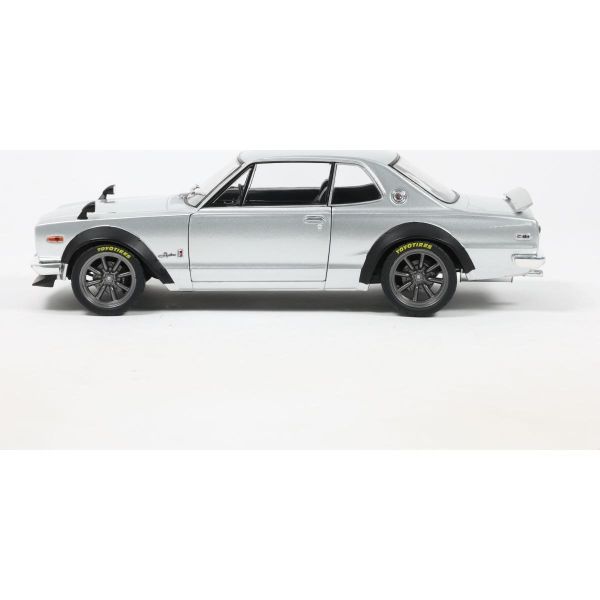 (預購) SOLIDO 1/18 日產 NISSAN SKYLINE 2000 GT-R (KPGC10) HAKOSUKA SOLIDO WORKS SILVER 1970 S1813006 20260825 SOLIDO 1/18 日產 NISSAN SKYLINE 2000 GT-R (KPGC10) HAKOSUKA SOLIDO WORKS SILVER 1970 S1813006