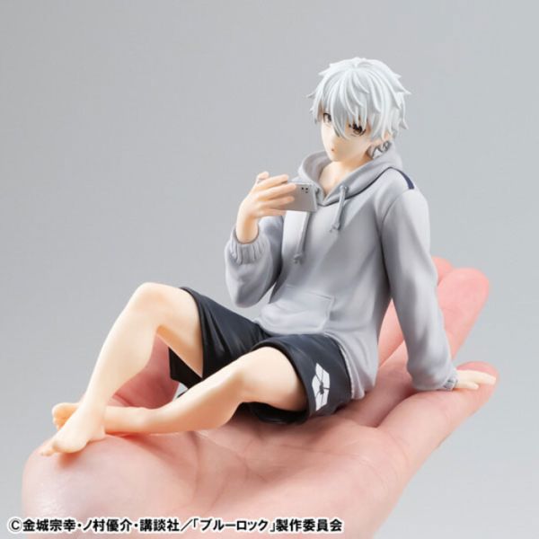 MegaHouse G.E.M. 藍色監獄 掌上系列 凪誠士郎 重塗裝版本 靜態完成品 MegaHouse G.E.M. 藍色監獄 掌上系列 凪誠士郎 重塗裝版本 靜態完成品