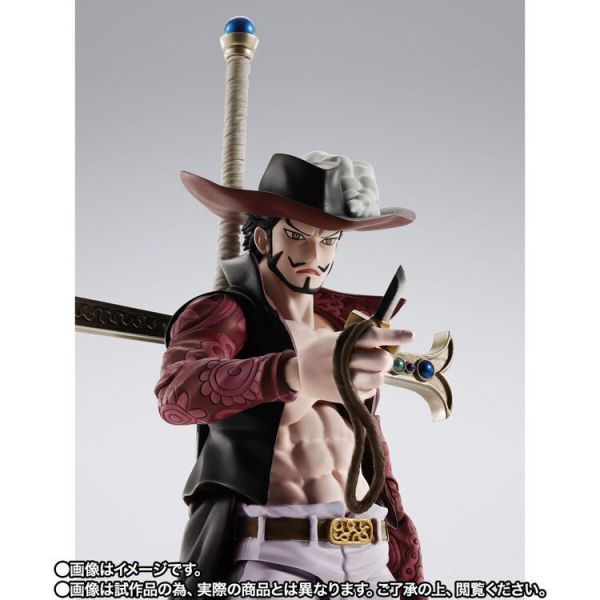 (預購) BANDAI S.H.Figuarts SHF 航海王 喬拉可爾·密佛格-鷹眼- 可動完成品 (預購) BANDAI S.H.Figuarts SHF 航海王 喬拉可爾·密佛格-鷹眼- 可動完成品