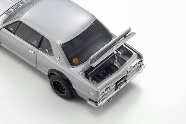 (預購) KYOSHO 京商 1/18 日產 Nissan Skyline 2000 GT-R KPGC10 Silver/White 分別販售 20261029 KYOSHO 京商 1/18 日產 Nissan Skyline 2000 GT-R KPGC10 Silver/White 分別販售