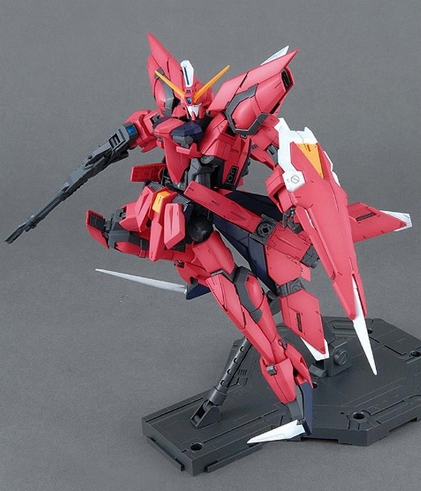 BANDAI 1/100 MG 神盾鋼彈 機動戰士 鋼彈SEED 組裝模型 BANDAI,1/100,MG,神盾鋼彈,機動戰士,鋼彈,SEED,組裝模型,