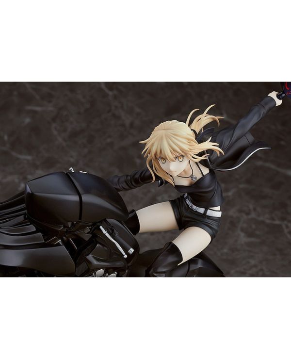 Good Smile 1/8 Saber/阿爾托莉亞·潘德拉剛[Alter]＆Cuirassier Noir Good Smile 1/8 Saber/阿爾托莉亞·潘德拉剛[Alter]＆Cuirassier Noir