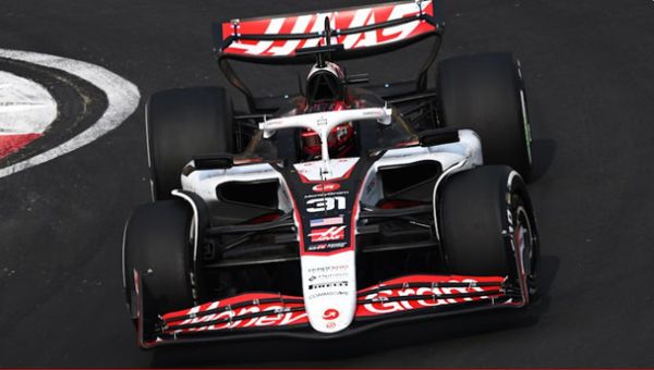 SPARK 1/64 哈斯F1車隊 Haas VF-25 No.31 MoneyGram Haas F1 Team 5th Chinese GP 2025 Esteban Ocon SPARK 1/64 哈斯F1車隊 Haas VF-25 No.31 MoneyGram Haas F1 Team 5th Chinese GP 2025 Esteban Ocon