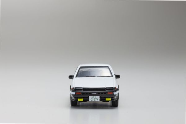 (預購) KYOSHO 京商 1/64 INITIAL D 頭文字D 新劇場版 藤原拓海 TOYOTA SPRINTER TRUENO AE86 (預購) KYOSHO 京商 1/64 INITIAL D 頭文字D 新劇場版 藤原拓海 TOYOTA SPRINTER TRUENO AE86