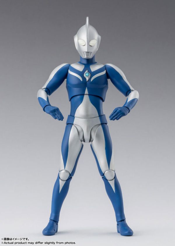 BANDAI S.H.Figuarts SHF 超人力霸王 高斯 月神型態 可動完成品 BANDAI S.H.Figuarts SHF 超人力霸王 高斯 月神型態 可動完成品
