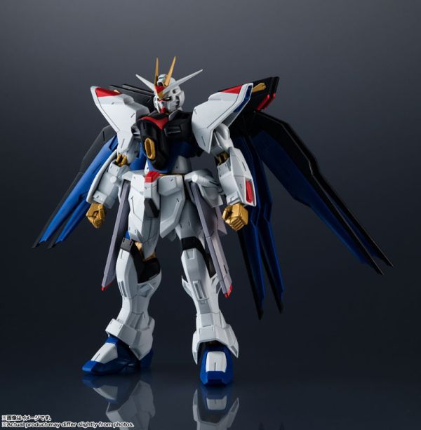 BANDAI GUNDAM UNIVERSE 機動戰士鋼彈 SEED DESTINY ZGMF-X20A  攻擊自由鋼彈 BANDAI GUNDAM UNIVERSE 機動戰士鋼彈 SEED DESTINY ZGMF-X20A  攻擊自由鋼彈