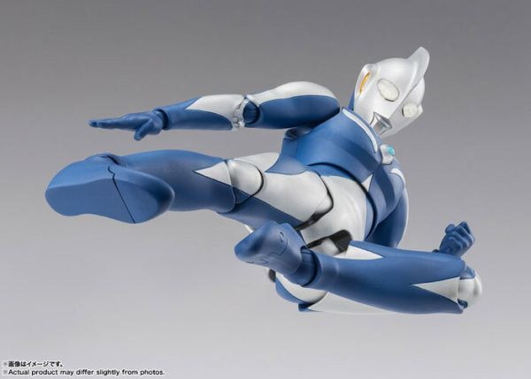 BANDAI S.H.Figuarts SHF 超人力霸王 高斯 月神型態 可動完成品 BANDAI S.H.Figuarts SHF 超人力霸王 高斯 月神型態 可動完成品