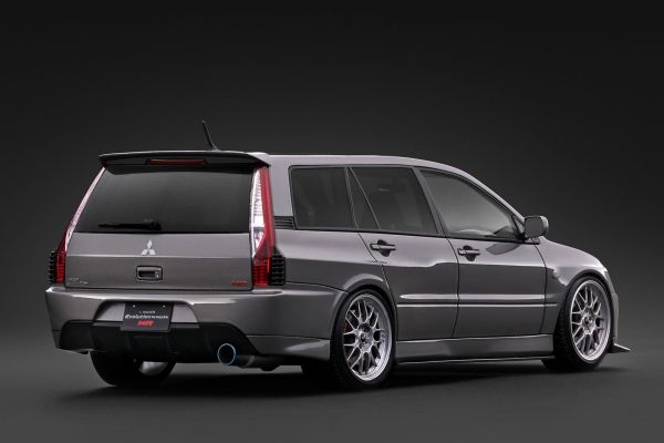 (預購) ignition model 1/18 三菱 Mitsubishi Lancer Evolution Wagon MR (CT9W) Gun Metallic IG4253 20260920 ignition model 1/18 三菱 Mitsubishi Lancer Evolution Wagon MR (CT9W) Gun Metallic IG4253