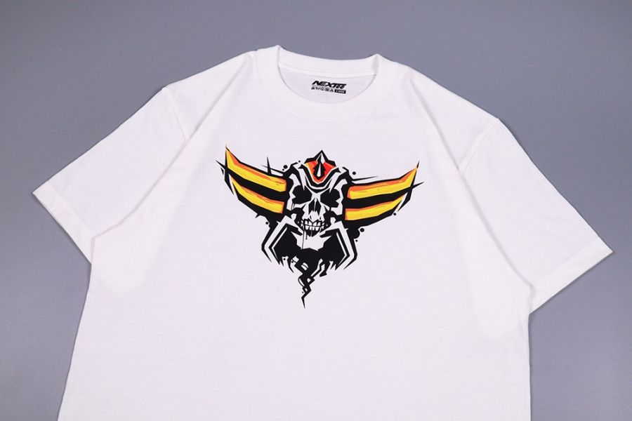 NEXTee 翻轉模玩系列 Metal Demon UFO R.G. 短袖T恤 白色＆黑色 NEXTee 翻轉模玩系列 Metal Demon UFO R.G. 短袖T恤 白色＆黑色