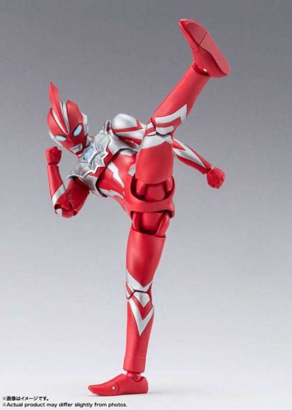 BANDAI S.H.Figuarts SHF 超人力霸王 奧米加 可動完成品 BANDAI S.H.Figuarts SHF 超人力霸王 奧米加 可動完成品