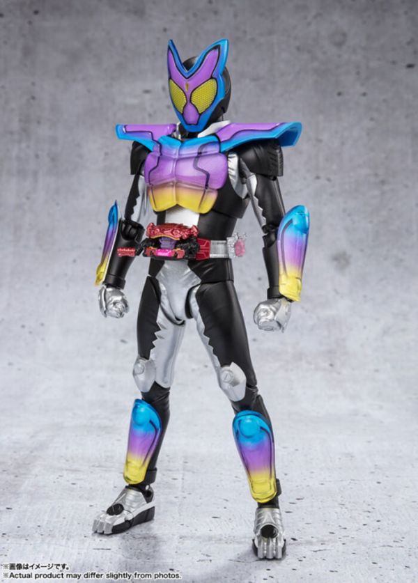 BANDAI S.H.Figuarts S.H.F 假面騎士GAVV 砰擊軟糖形態 初回生産 可動完成品 BANDAI S.H.Figuarts S.H.F 假面騎士GAVV 砰擊軟糖形態 初回生産 可動完成品