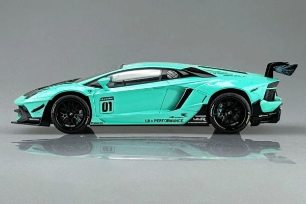 (預購) AOSHIMA 青島 1/24 自由步行#21 藍寶堅尼Aventador 限定版2 組裝模型 20260707 AOSHIMA 青島 1/24 自由步行#21 藍寶堅尼Aventador 限定版2 組裝模型