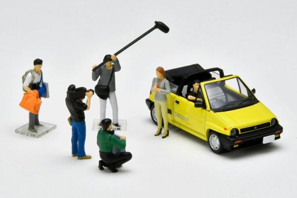 (預購) TOMYTEC 1/64 Diocolle 64 # Car Snap 11b TV Clue 2 (預購) TOMYTEC 1/64 Diocolle 64 # Car Snap 11b TV Clue 2
