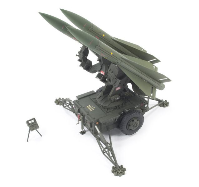 AFV CLUB 戰鷹 1/35 陸軍 鷹式中程防空飛彈 組裝模型 AF35283 AFV CLUB 戰鷹 1/35 陸軍 鷹式中程防空飛彈 組裝模型 AF35283