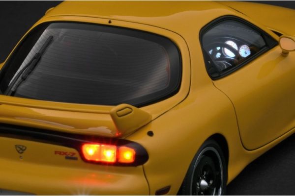 (預購) 限定發光式樣 1/18 頭文字D INITIAL D Mazda RX-7 Mazda Speed A-spec (FD3S) SOUND & LED Ver. IG3940 20251214 限定發光式樣 1/18 頭文字D INITIAL D Mazda RX-7 Mazda Speed A-spec (FD3S) SOUND & LED Ver. IG3940