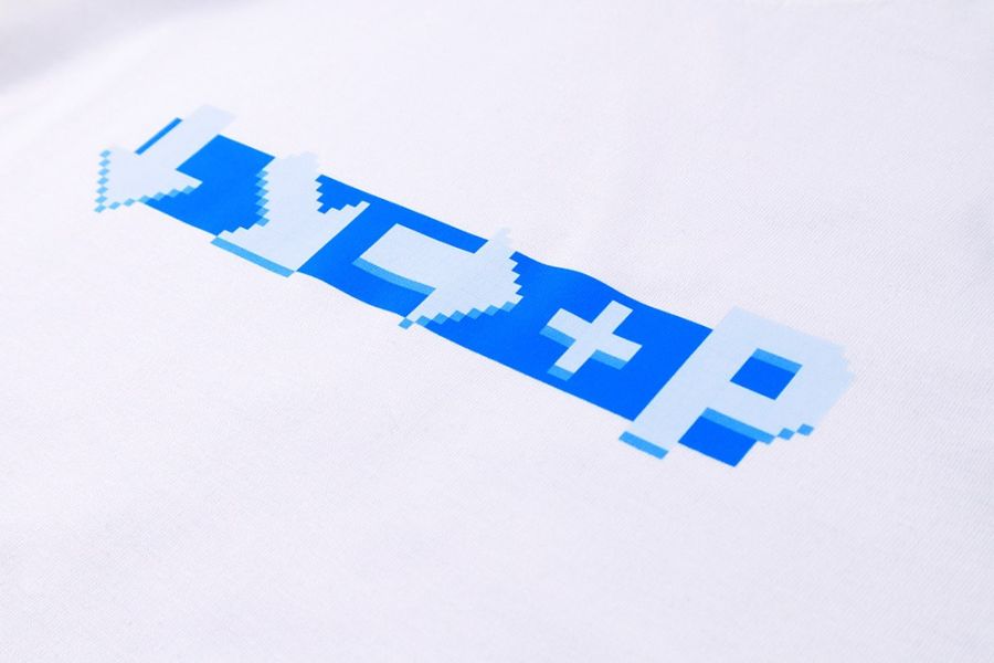 NEXTee PIXEL ADVENTURE 波動拳 短袖T恤 白色＆黑色 NEXTee PIXEL ADVENTURE 波動拳 短袖T恤 白色＆黑色