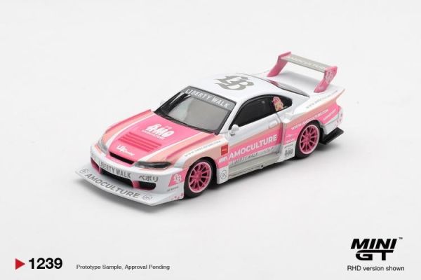 (預購) [吊卡版] MINIGT 1/64 日產 Nissan SILVIA (S15) LB-Super Silhouette AMOCULTURE RHD MGT01239-BL 20260507 [吊卡版] MINIGT 1/64 日產 Nissan SILVIA (S15) LB-Super Silhouette AMOCULTURE RHD MGT01239-BL